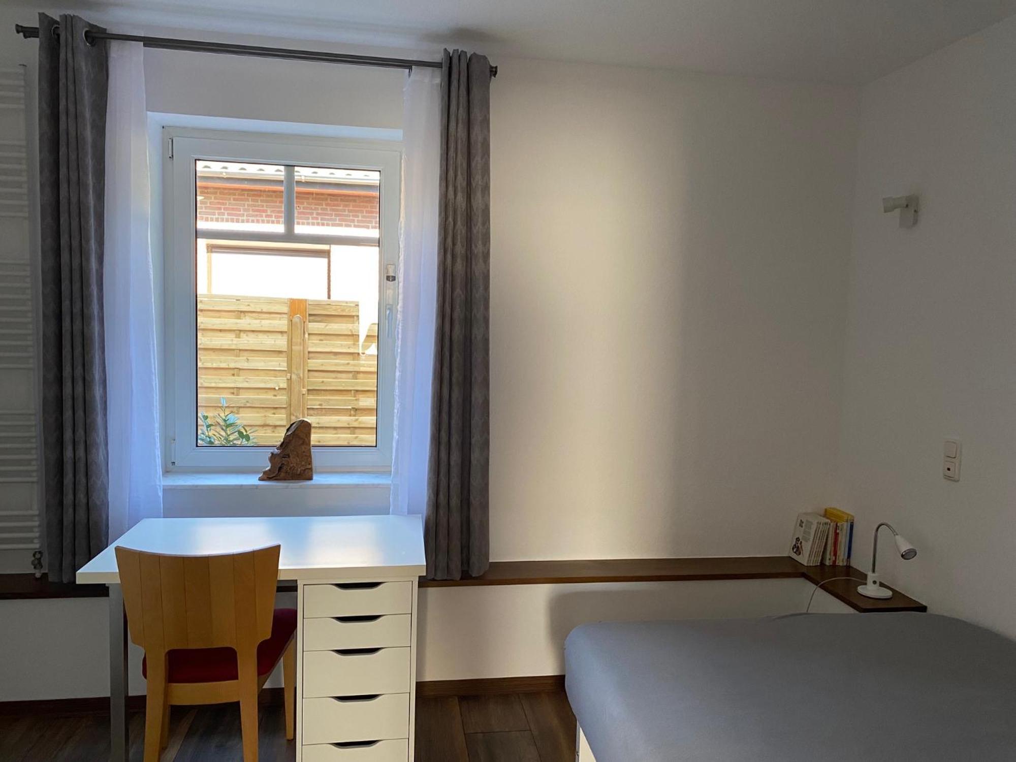 Appartement Moderne Mit Kamin U Garten Im Eg 100qm Naehe Weser Und Golfplatz *